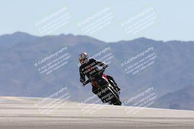 media/Oct-13-2025-Moto Forza (Mon) [[a66d839500]]/3-B Group/Session 4 (Turn 9)/